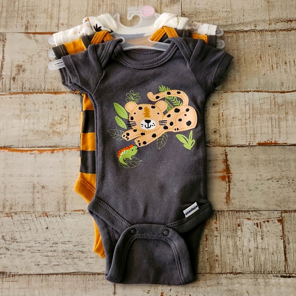 Gerber premie 3pc onesie